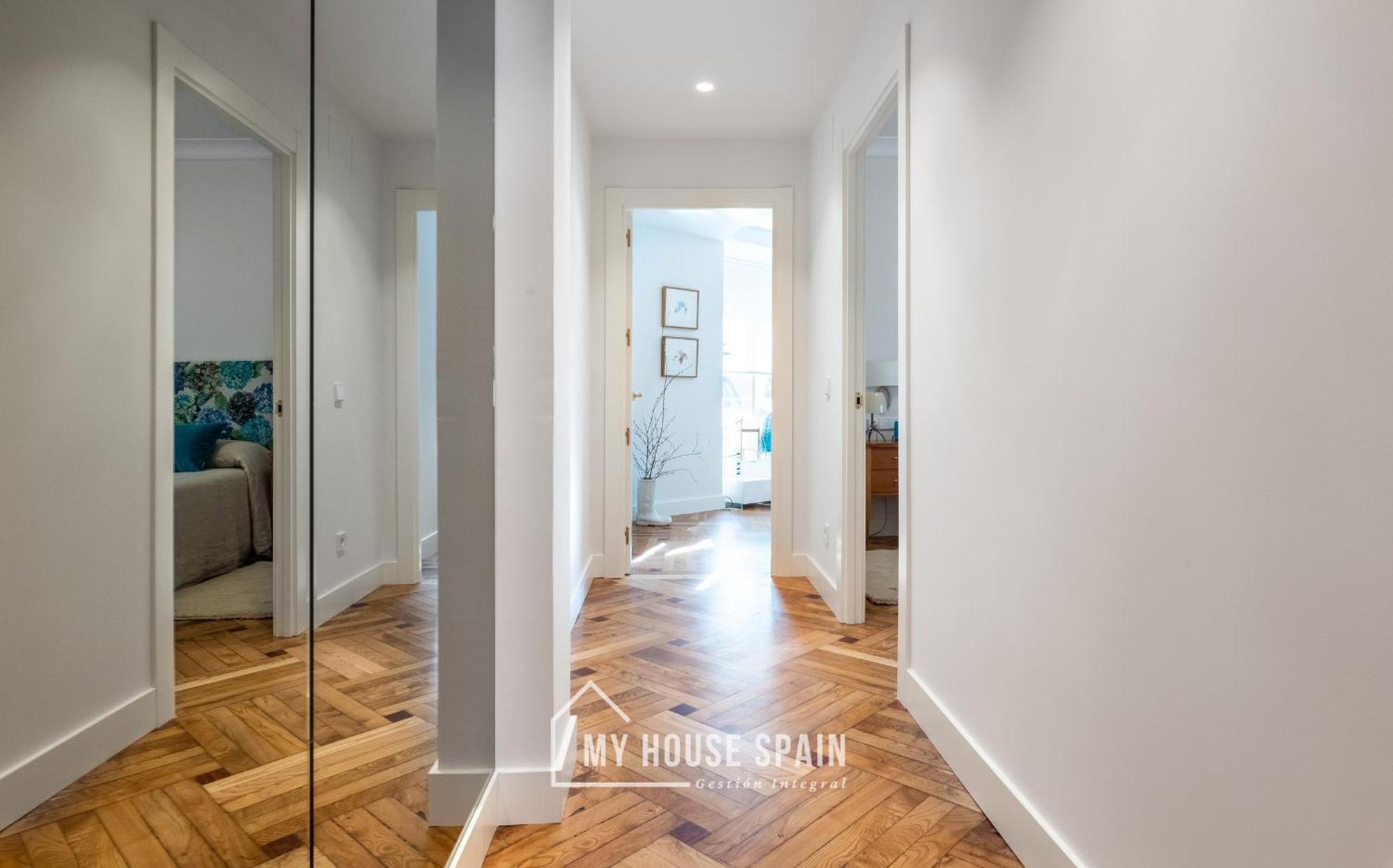 Myhousespain - Centrico Piso Junto A La Playa Gijón Exterior foto